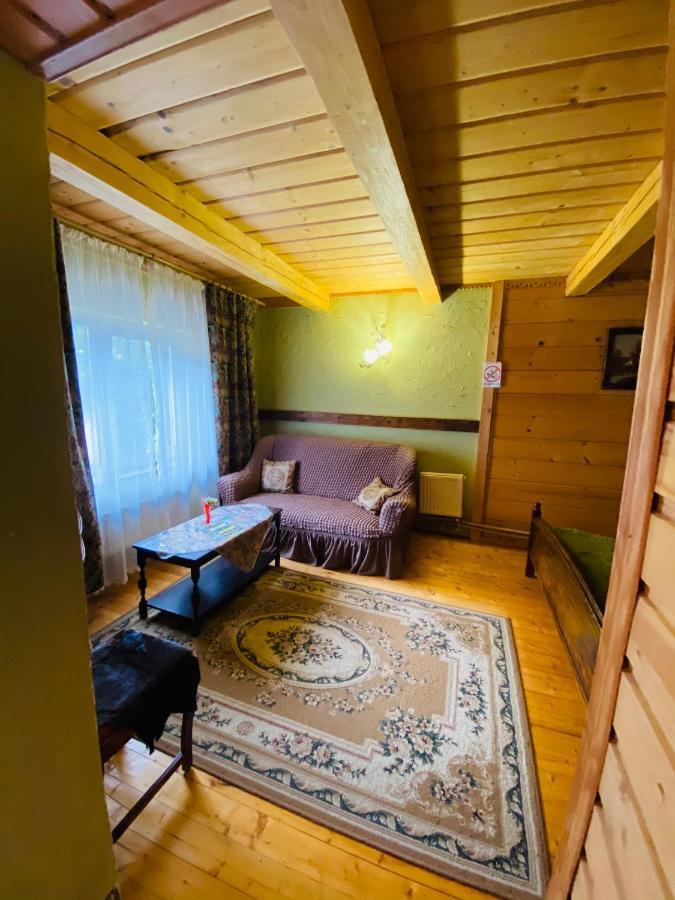 Садиба "У Чубчика" Hotel Yaremche Luaran gambar